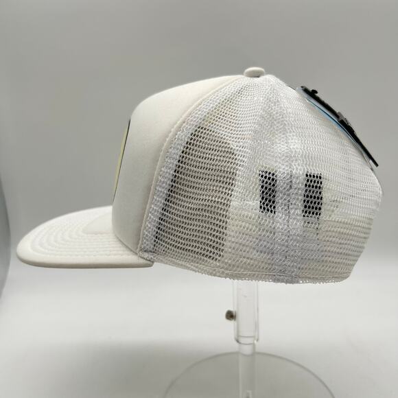 Cartoon Network Adventure Time Finn Adult OS White Trucker Snapback Mesh Hat NEW - Picture 2 of 9